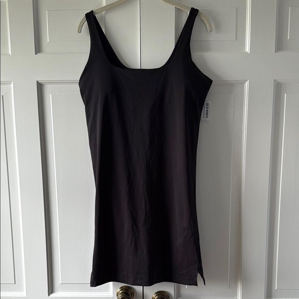 NWT OLD NAVY ACTIVE BLACK SLEEVELESS ATHLETIC ATHLEISURE SHIFT DRESS LARGE